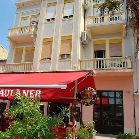 Apartment Dora Crikvenica Exterior photo